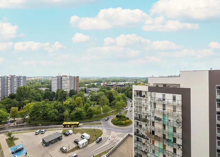 Tysiaclecia Z Balkonem I Darmowym Parkingiem By Renters *