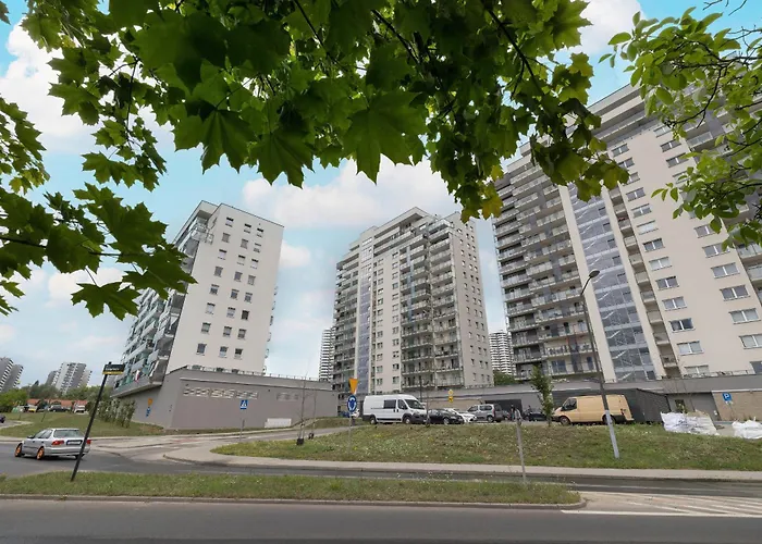 Διαμέρισμα Tysiaclecia Z Balkonem I Darmowym Parkingiem By Renters